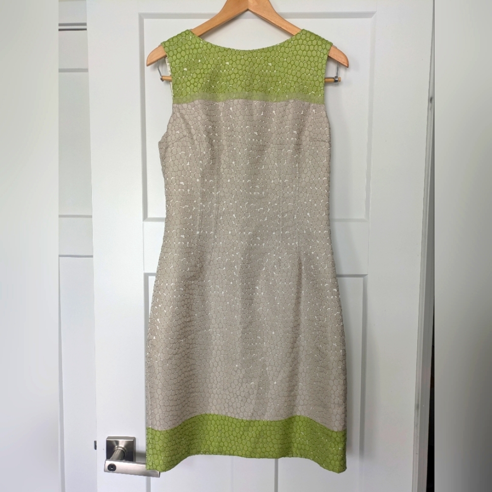 Elie Tahari Green and Cream Sleeveless Dress